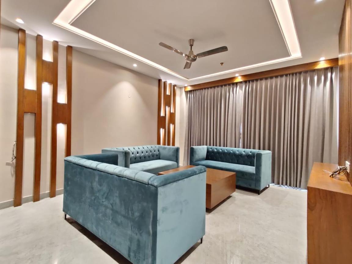 Hotel Parth Уна Экстерьер фото